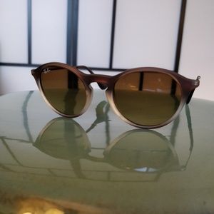 Ray Ban Erica's